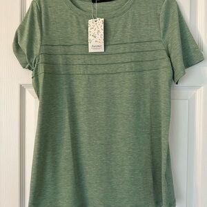 Green Short Sleeve Top